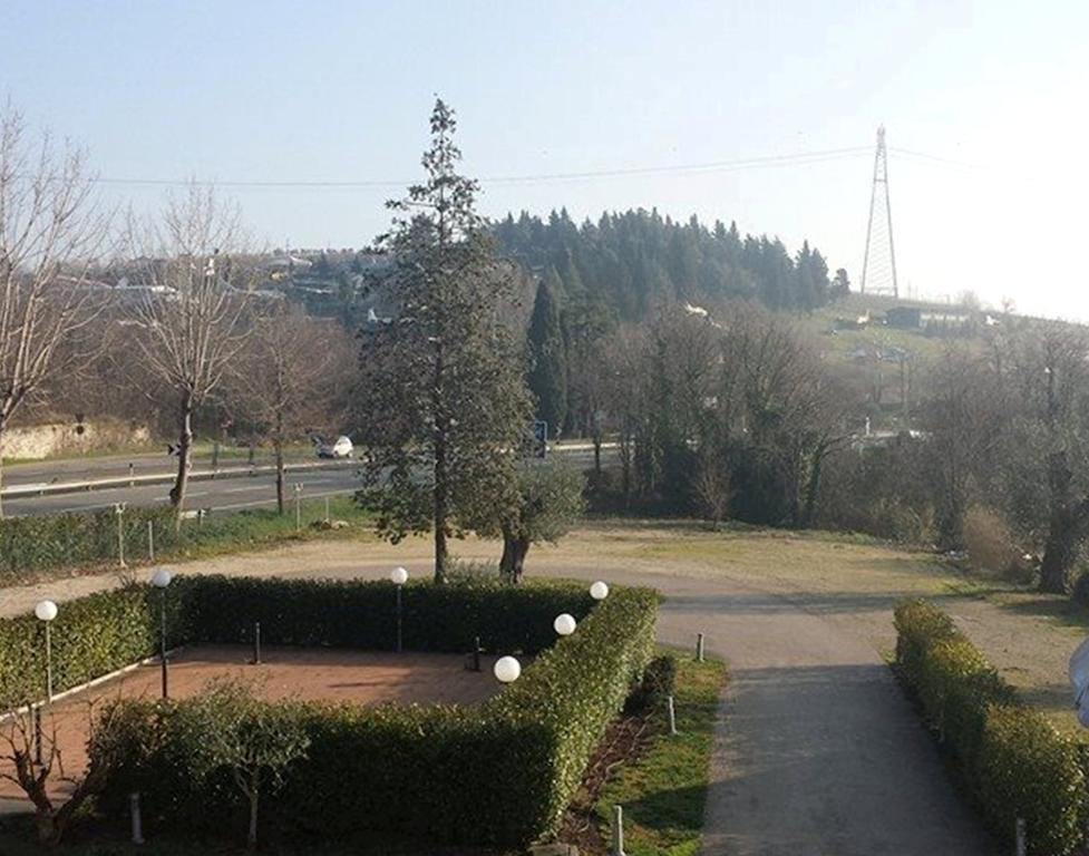 Hotel Main Street Cerasolo Esterno foto